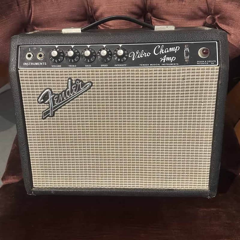 Fender Vintage Vibro Champ 1x8 Tube Combo Guitar Amp (Pre-Owned) image 1