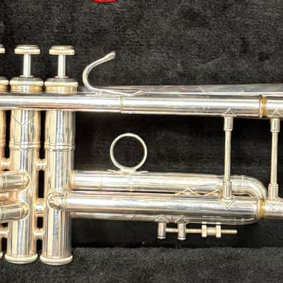 Bach Stradivarius Trumpet Model 37, Silver Finish image 1