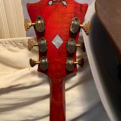 D'Angelico new yorker     basket case 1950's stained red image 10