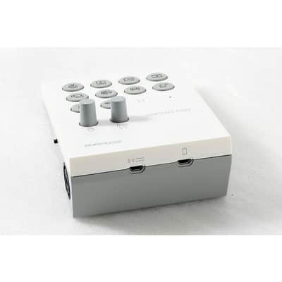 Roland GO:LIVECAST Livestreaming Studio for Smartphones Regular image 2