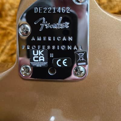 Fender FSR American Professional II Stratocaster, Rosewood Neck - Firemist Gold 2022 image 7