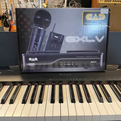 CAD GXLV VHF WIRELESS MIC SYSTEM 2000’s - New in package image 1