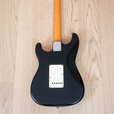 1986 Squier by Fender Stratocaster '62 Vintage Reissue Black Slab Board, Japan MIJ image 3