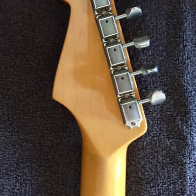 Fender American Vintage '57 reissue Strat Neck Maple 2011 Nitrocellulose Lacquer Finish image 2