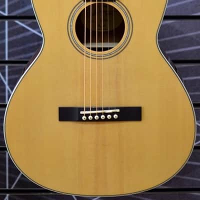 Guild Westerly P-240 Memoir Parlour Natural Acoustic Guitar image 6