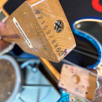 Fender J. Mascis Telecaster 2022 - Blue Sparkle image 6