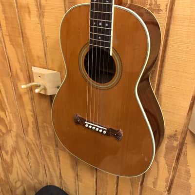 Washburn R306 Parlor Guitar image 2