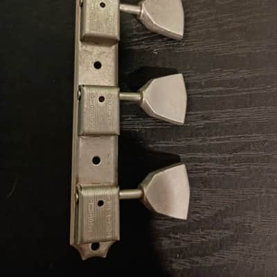 Vintage Gibson Deluxe 3 on Plate Tuners Bass Side image 2