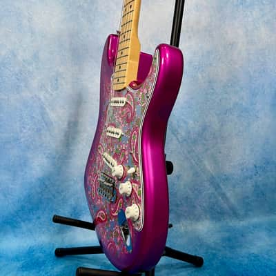 Fender MIJ Limited Edition Paisley Stratocaster 2024 - 2025 - Pink Paisley image 6