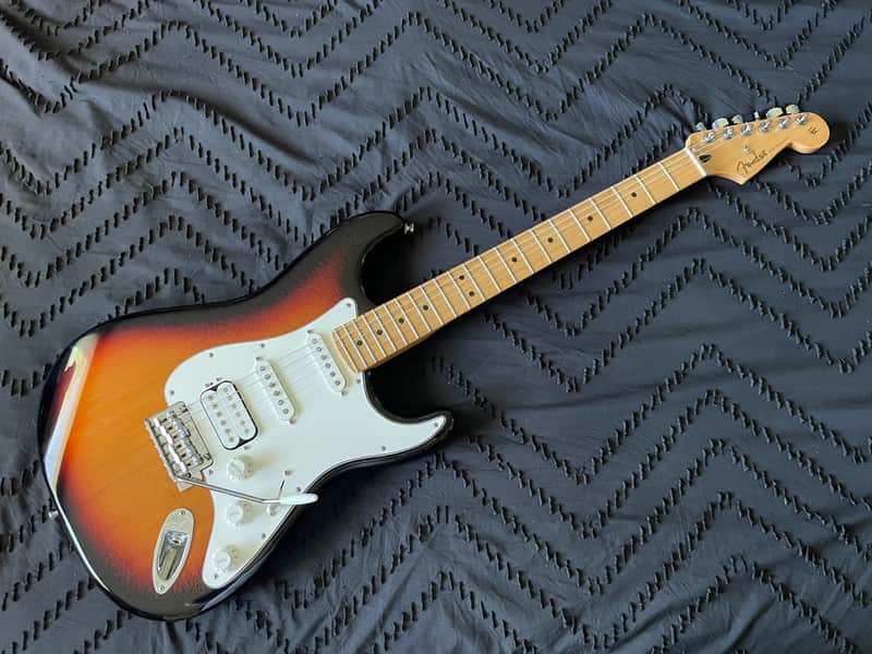 Fender Player Stratocaster HSS - 3-Tone Sunburst with Maple Fingerboard image 1