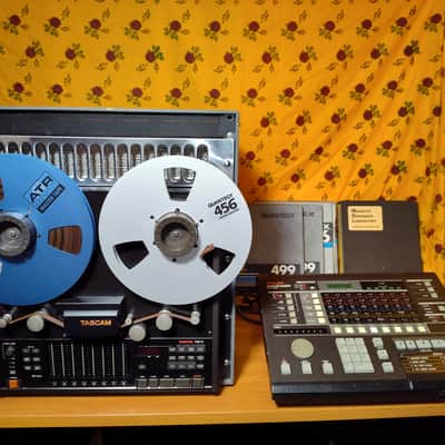 TASCAM TSR-8 1/4