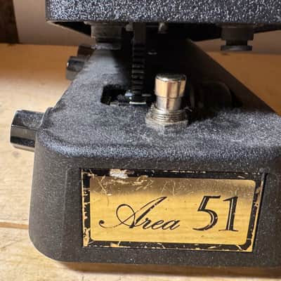 Area 51 "All-options" Wah | ONE WAH TO RULE THEM ALL image 2
