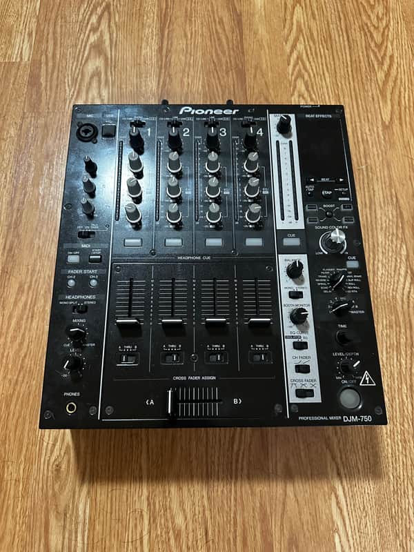 Pioneer DJM-750-K 4-Channel Digital DJ Mixer 2010s - Black image 1