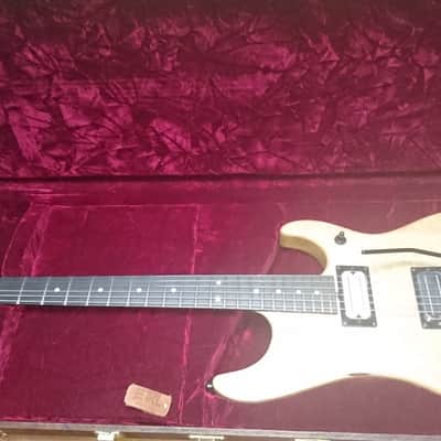 Washburn N4 korina limited edition 25 run image 2