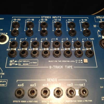 Allen & Heath Mix Wizard 20:8:2  Blue image 9