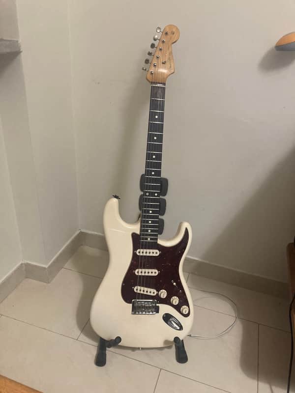 Fender Classic Player '60s FSR Stratocaster with Rosewood Fretboard 2009 - 2010 - Olympic White Limited Edition