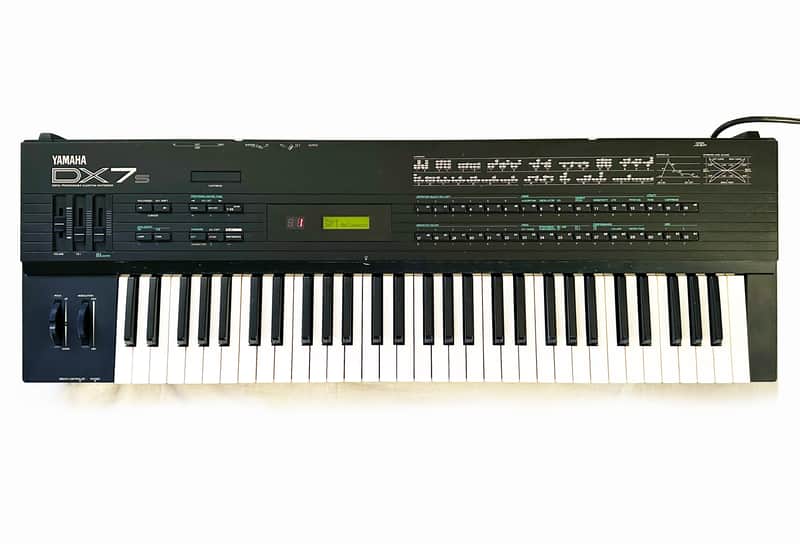 YAMAHA DX-7s MKII Vintage FM Synthesizer Made in Japan-1987 Good Condition !... image 1