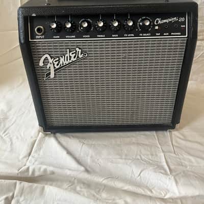Fender Champ 20 Modeling Amp image 1