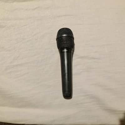 Audio-Technica AT2010 cardioid condenser vocal microphone image 2