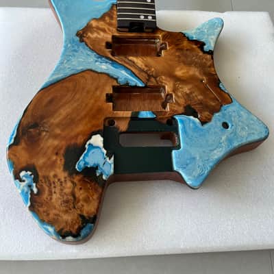 Vibrato system 24frets Handmade Custom Headless Guitar Body Neck Kit, Full Solid Mahogany Core, In-body Poured Marbled Blue Epoxy Resin & Burl Wood Grain, 5P Roasted Flamed Maple Neck with Truss Rod, Unfinished Build Your Own Electric Guitar "T contour" image 2
