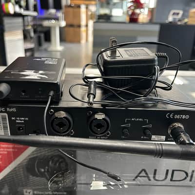 Electro-Voice R300-E-C Wireless Headset Mic System (USED) image 3