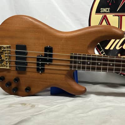 Fender Precision Bass P-Bass Lyte 4-String Electric Bass image 2