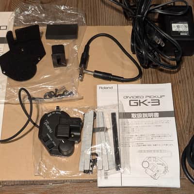 Roland GR-20 with GK-3 divided pickup and mounting hardware image 2