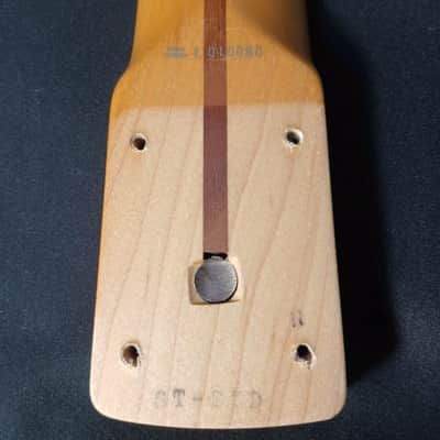 Fender Japan Stratocaster Maple 1P Neck – Fujigen Made – U Serial (1995–1996) – GOTOH Tuners image 9