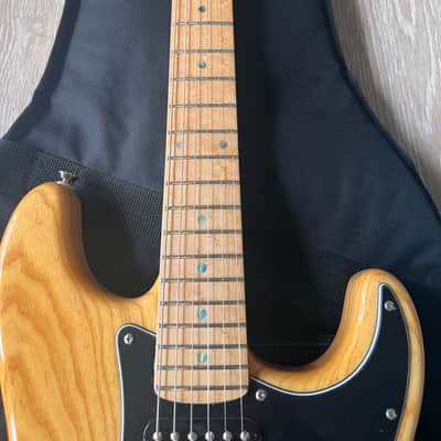 Fender Special Edition Lite Ash Stratocaster 2004 - 2008 - Natural image 3
