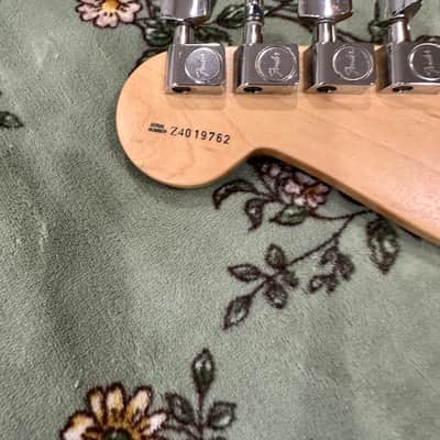 Fender Stratocaster 2004-2008 - Vintage Shell Pink Nitro image 4