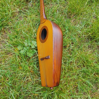 Georgian folk music instrument Panduri | String instrument Panduri | ფანდური | Fanduri image 8