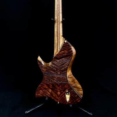 Bezard Guitars Famine 5 String Fretless, Custom Shop, Single Cut Boutique Bass image 17