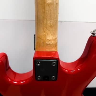 Vintage 1983 Peavey T-15 Short Scale Electric Guitar with Peavey Case Amplifier image 22