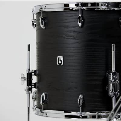 British Drum Company Raven 12x8 / 16x15 / 22x14" 3pc Birch / Ash Shell Pack, Black Ash Satin, B-Stock image 3