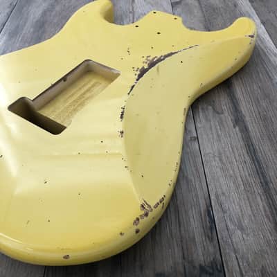 Immagine FRANCHIN Mercury guitar body Relic Aged Vintage White 100% Nitro Lacquer Cracks SSS Red Alder Stratocaster-Strat-S-Style Made in Italy - Stock piece #23080626 - 14