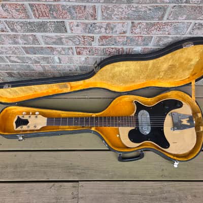 Vintage Circa 1956 Magnatone Mark III (Paul Bigsby) Electric Guitar w/ Hardshell Case! image 2
