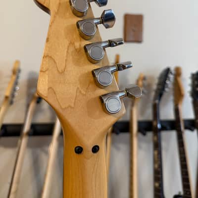 Squier Contemporary Stratocaster HSS with Floyd Rose 1989 - 1990 - Flash Pink image 6