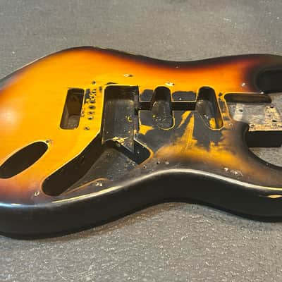 Fender Stratocaster Body 3-Tone Sunburst image 3