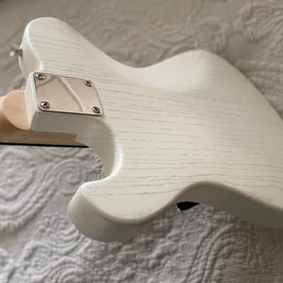 Veritas Portlander Pro Series 2023 - Ash Wood White Mate image 21