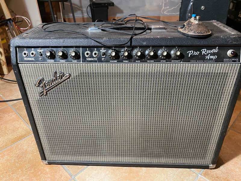 Fender Pro Reverb 2-Channel 40-Watt 2x12" Guitar Combo 1965 - 1967 - Black Panel image 1