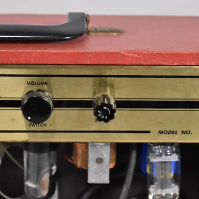 1960s Supro Bantam 5w 1x8" Combo Amplifier image 5