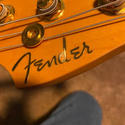 Fender American Deluxe Zone Bass 2001 - 2006 - Amber image 7