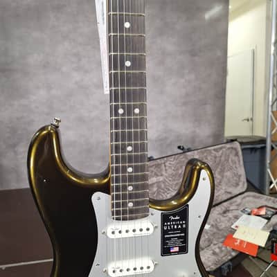 Fender American Ultra II Stratocaster HSS with Ebony Fretboard 2024 - Present - Texas Tea image 4