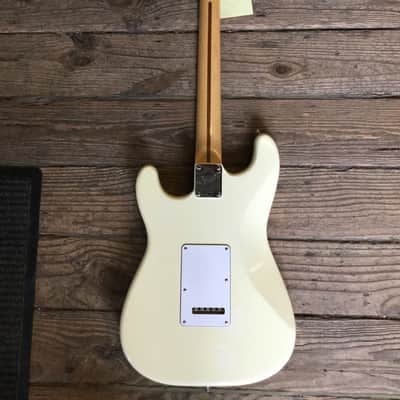 Fender American Standard Stratocaster 1984 Olympic White image 9