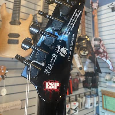 Bela Lugosi Tales From The Grave Limited Edition ESP Ltd #292 w/ coffin case image 8