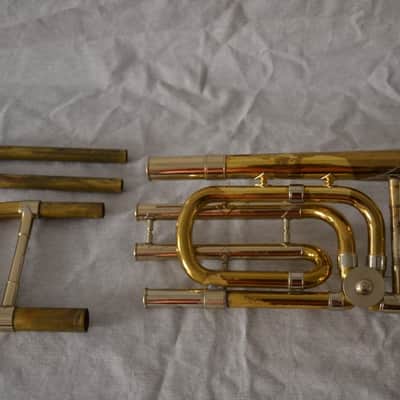Trombón Bach Stradivarius Corporation 36 en buen estado. image 19