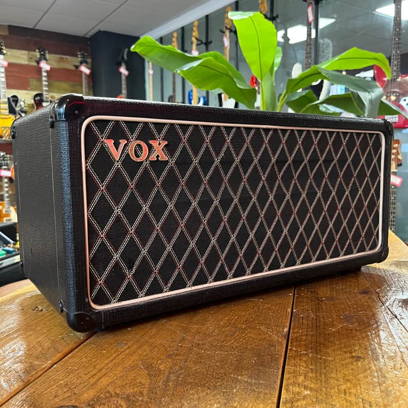 1965 – 1966 Vox AC-50/4 2-Channel 50-Watt Valve-Rectified Guit…