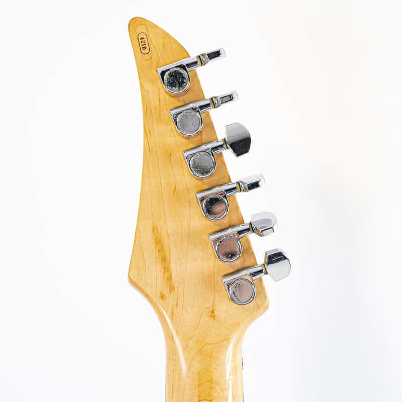 Yamaha RG-421D RG Style Electric Guitar w/ 24 frets, HSH Pickups