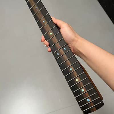 2.9mm frets Striped Ebony Fretboard 22frets 5a Roasted flame Maple guitar neck Radius 12inch Round stainless steel 22 frets Roasted flame Maple guitar neck Striped Ebony fingerboard 25.5inch hole 10mm Radius: 12 inches. image 4