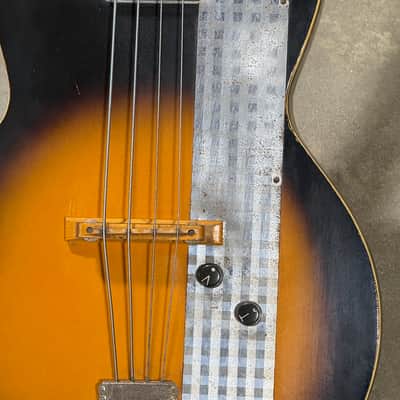 Kay Value Leader Bass 1960 - so cheap & cool she plays great too ! image 9